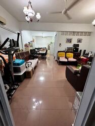Hougang Avenue 1 (D19), Terrace #529403421